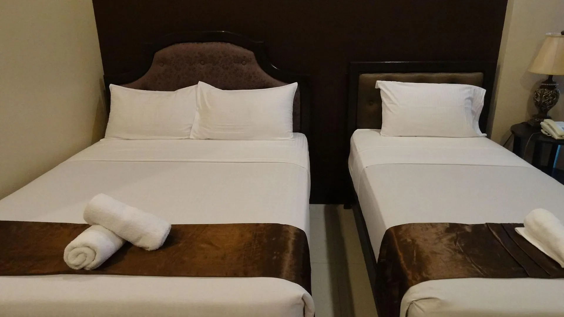 Peridot Suites Davao 3*,  Philippines
