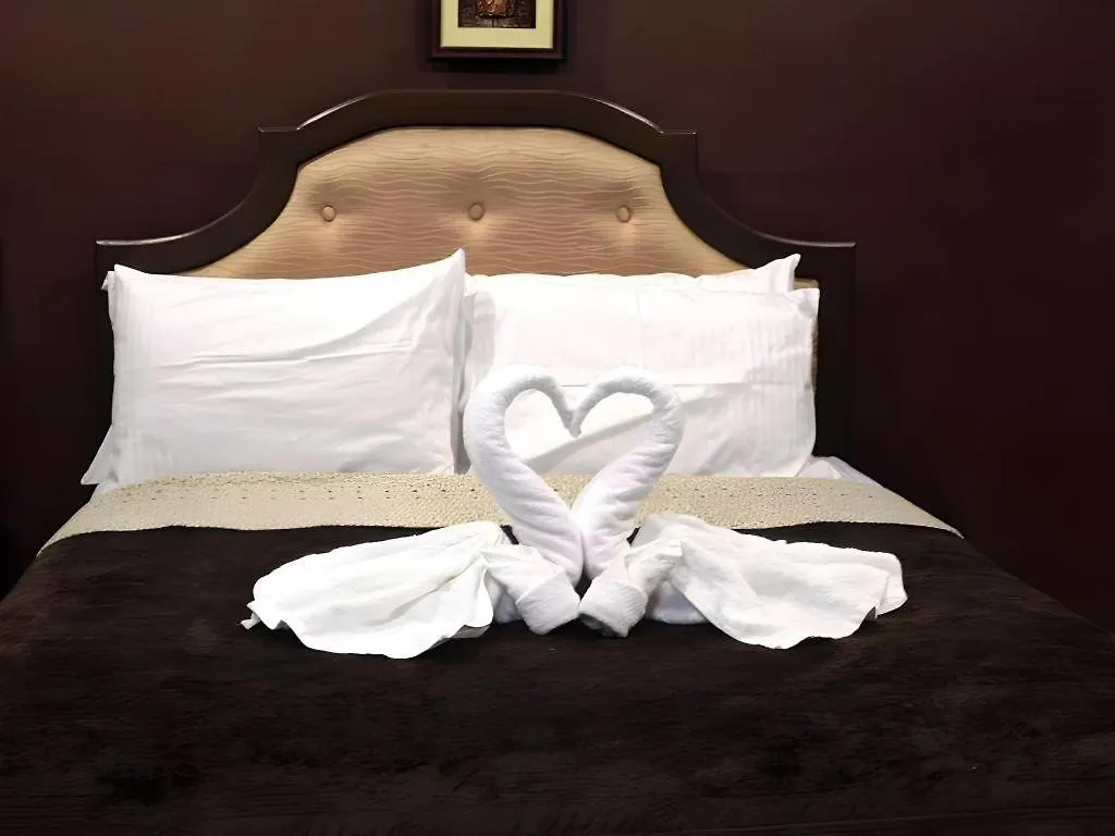Peridot Suites Davao