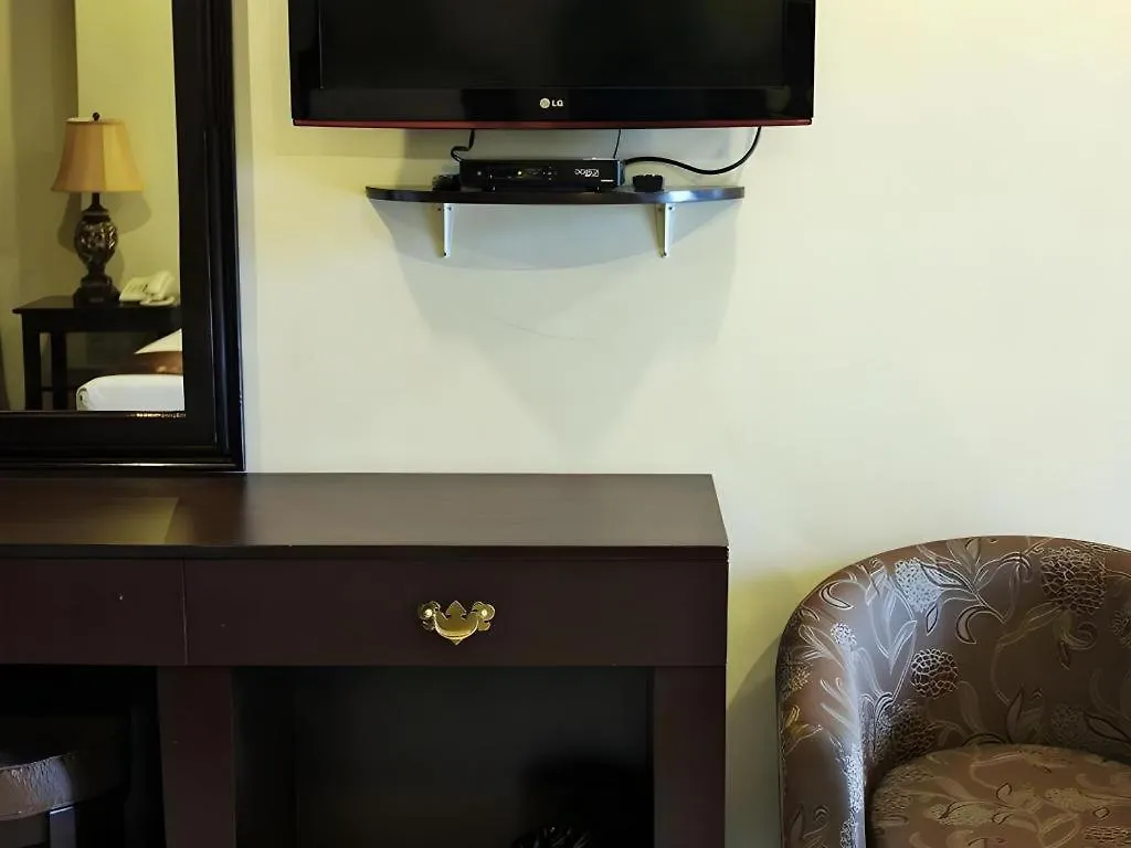 Peridot Suites Davao
